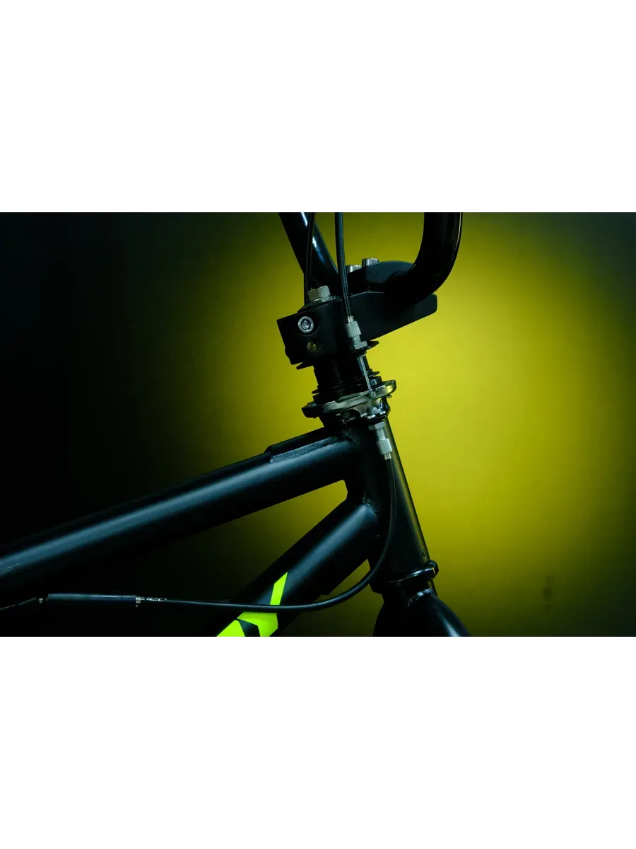 Велосипед SAFЕWAY BMX 20 чёрно-жёлтый, на рост 120-180 см.