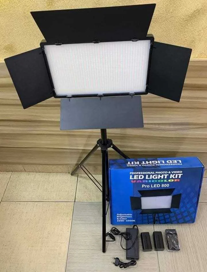 LED800 Свет для камеры Живой свет Красота Свадебная съемка Открытый плоский свет