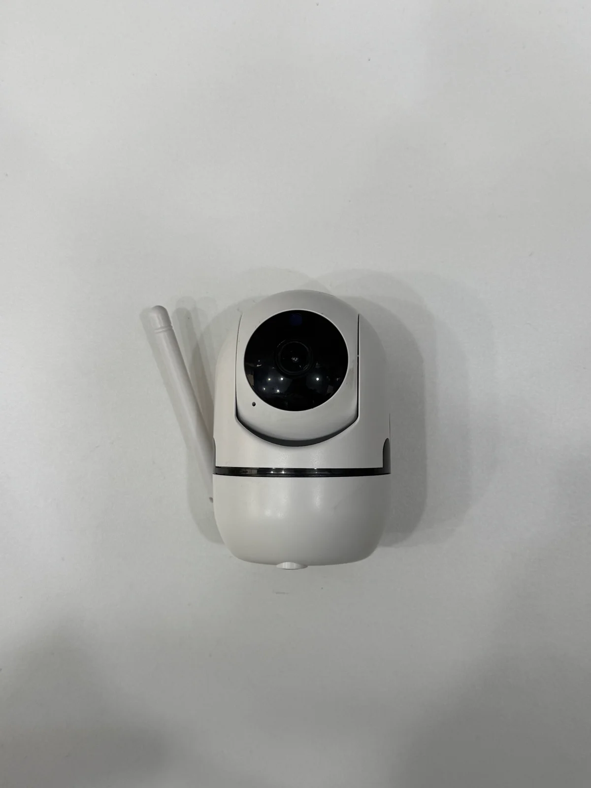 Видеоняня камера видеонаблюдения для дома Wi-Fi с телефона
